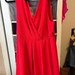 Women’s Entro brand Red V-Neck Sleeveless skort